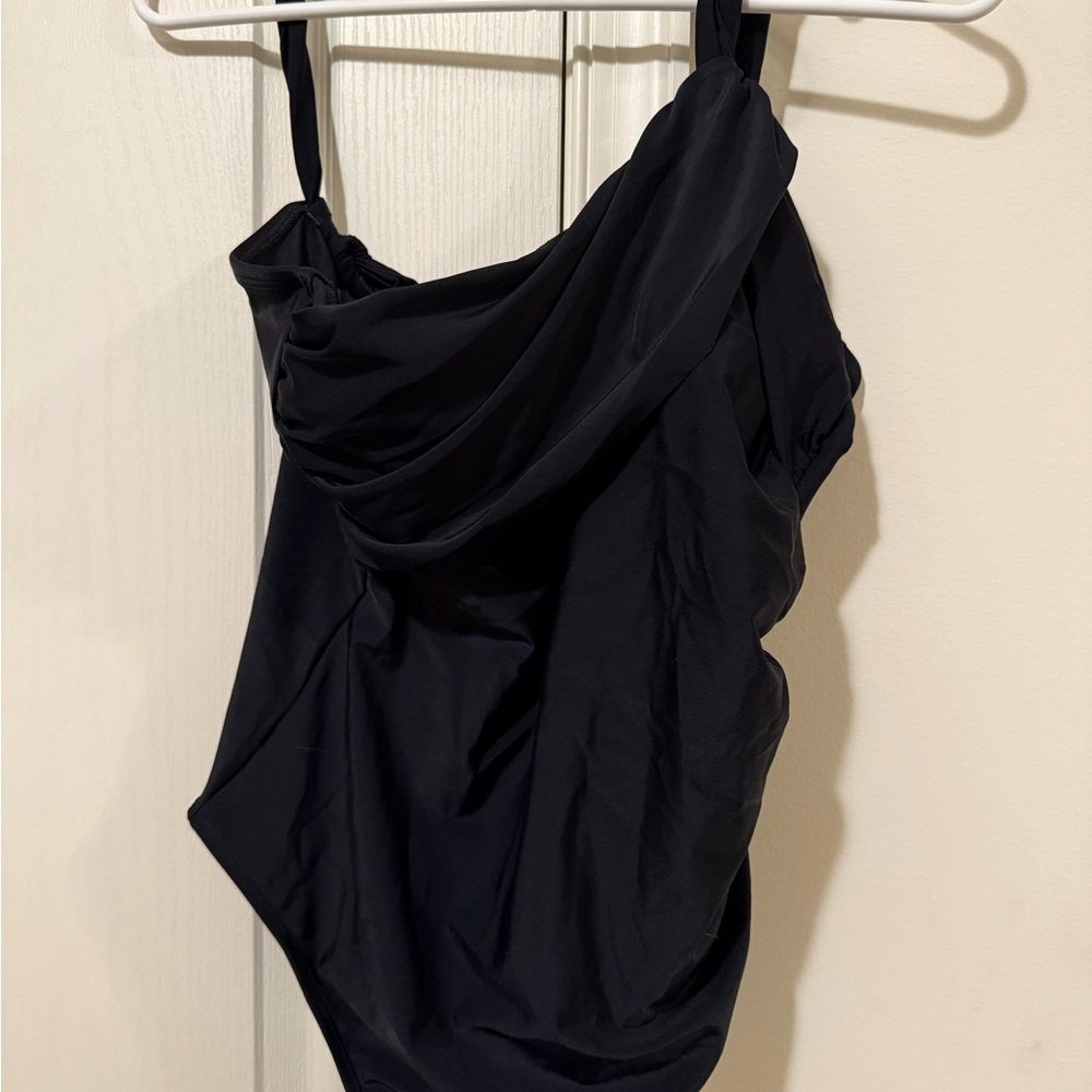Elegant Black Draped Women's Swim